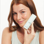 Load image into Gallery viewer, C-ESTA Face Serum model